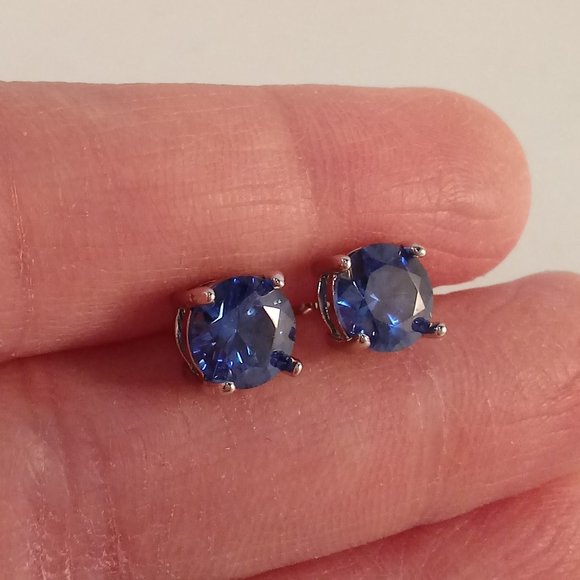 Mens 18K White Gold Filled Blue Solitaire Diamond Zircon Stud Earrings 1.28ctw - Picture 6 of 6